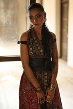 Load image into Gallery viewer, Black &amp; Red Kashidakari Dupatta
