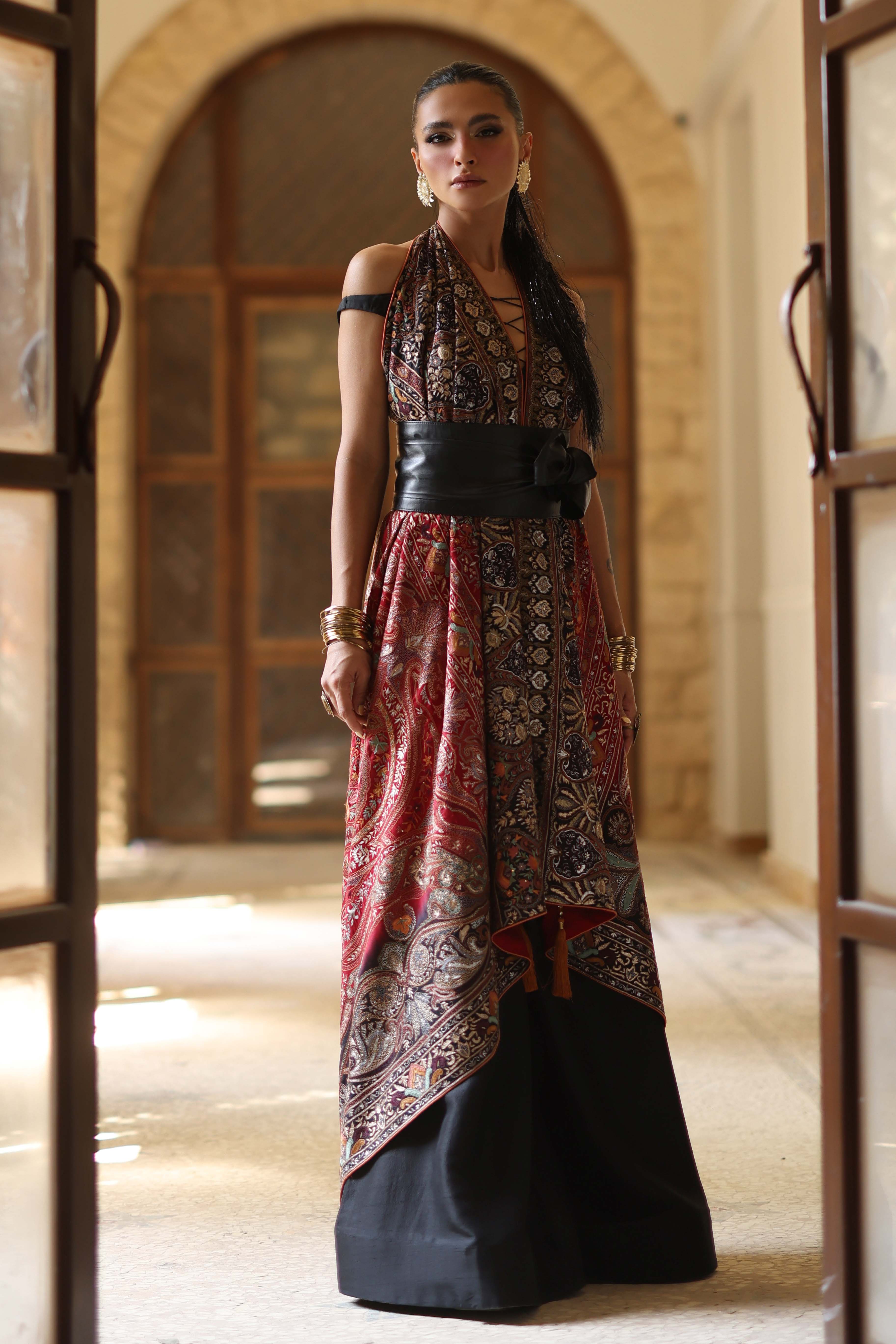 Black & Red Kashidakari Dupatta