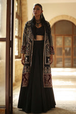 Load image into Gallery viewer, Royal Black &amp; Gold Zardozi Jacket
