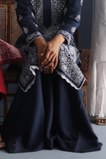 Load image into Gallery viewer, Raw Silk Trouser
