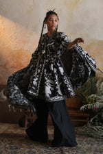 Load image into Gallery viewer, Black and White Kantha Poncho
