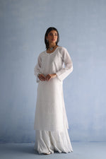 Load image into Gallery viewer, White Chikankari Kurta
