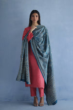 Load image into Gallery viewer, Teal and Beige Kantha Dupatta
