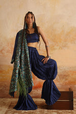 Load image into Gallery viewer, Navy Blue &amp; Aqua Green Kantha Jacket
