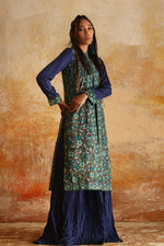 Load image into Gallery viewer, Navy Blue &amp; Aqua Green Kantha Jacket
