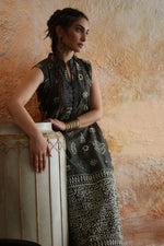 Load image into Gallery viewer, Black &amp; Beige Kantha Shirt &amp; Palazzo
