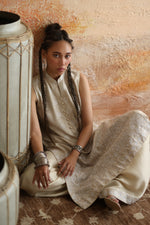 Load image into Gallery viewer, Beige &amp; White Kantha Shirt &amp; Palazzo
