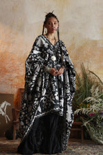 Load image into Gallery viewer, Black and White Kantha Poncho
