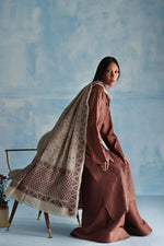 Load image into Gallery viewer, Beige &amp; Coffee Kantha Dupatta
