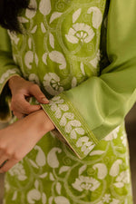Load image into Gallery viewer, Citrus Green Floral Kantha Shirt &amp; Palazzo
