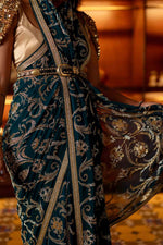 Load image into Gallery viewer, Teal Cutdana &amp; Sequins Saree
