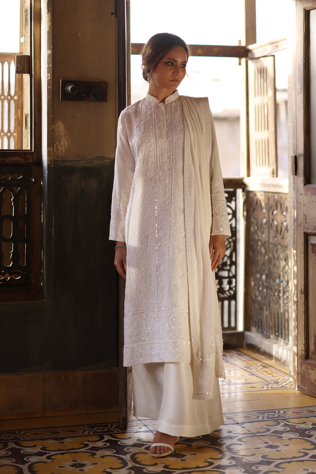 Aafrinish By Niazi Fahmeen Ansari Rizwan Ul Haq White Chikankari Shirt with Dupatta and Izaar Intricate micro sequins beagle beads zari Old Havelli Pakistan Fashion