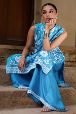 Load image into Gallery viewer, Blue Floral Kantha Shirt &amp; Palazzo
