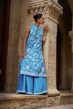 Load image into Gallery viewer, Blue Floral Kantha Shirt &amp; Palazzo
