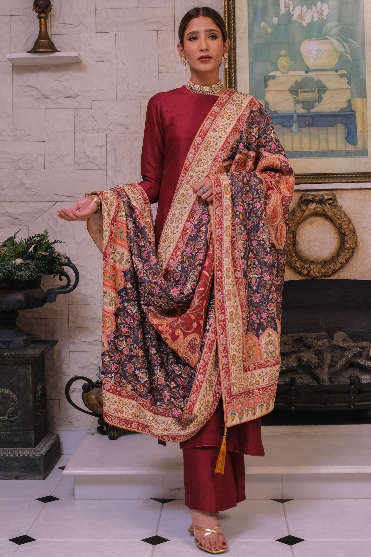 Beige & Multicolor Kashidakari Dupatta