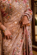Load image into Gallery viewer, Tea Pink Kashidakari Saree
