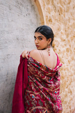 Load image into Gallery viewer, Mughlai Kashida Kari Dupatta
