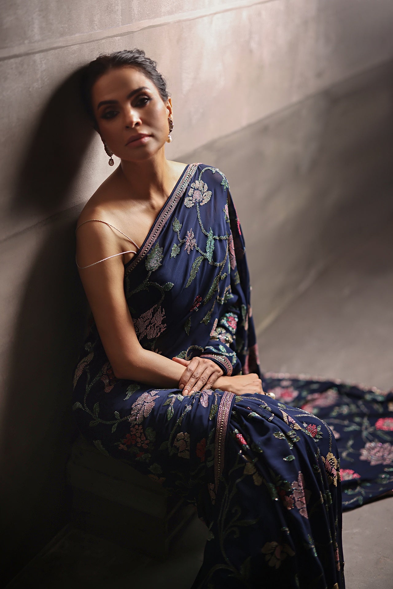 Aafrinish By Niazi Fouzia Aman Rizwan Ul Haq Navy Blue Cutdana & Sequins Saree featuring glimmering floral nightscapes Pakistan Fashion