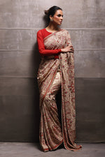Load image into Gallery viewer, Aafrinish By Niazi Fouzia Aman Rizwan Ul Haq Gold Cutdaana Sari that is reminiscent of old world regality Pakistan Fashion
