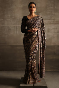 Aafrinish By Niazi Fouzia Aman Rizwan Ul Haq Black and Gold Pita Tila Kashidakari Saree Pakistan Fashion