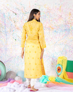 Load image into Gallery viewer, Aafrinish By Niazi Canary Yellow Chikankari Kurta Splatter Painting
