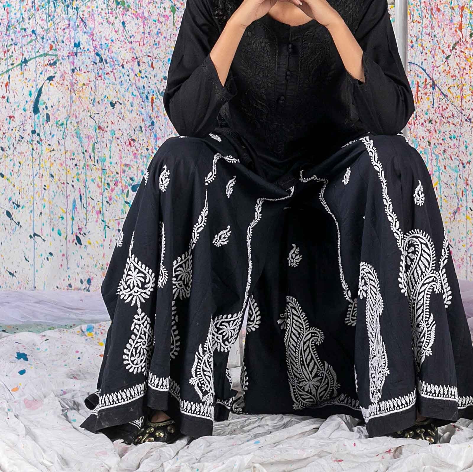 Aafrinish By Niazi Rehma Zaman Black on Black Short Kurti Long Sharrara Splatter Painting