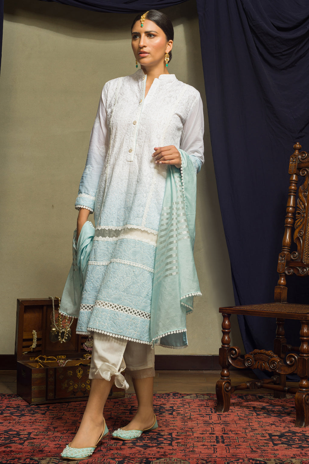 Aafrinish by Niazi Ekra Faiz Elegant Aqua Blue Shaded Chikankari Kurta Nadir Toosy