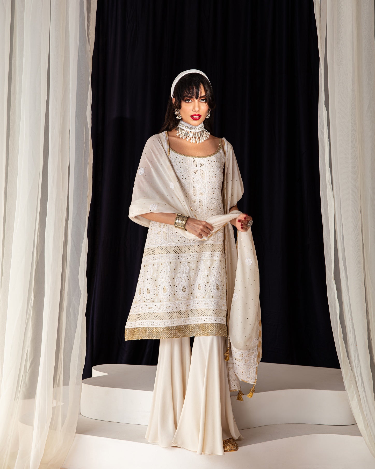 Aafrinish By Niazi Zara Peerzada Noor Jehan Se Noor 70s Chikankari Short Kurta, Dupatta & Gharara Pants  Blue  Background Asad Bin Javed Vintage Pakistan Fashion