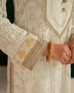 Load image into Gallery viewer, Aafrinish By Niazi Zara Peerzada Noor Jehan Se Noor  1990s Chikankari Single Taar Kurta &amp; Izaar Green  Background Asad Bin Javed Vintage Pakistan Fashion 
