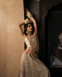 Aafrinish By Niazi Natalia Calling Asad Bin Javed Victorian gold silver zariLehnga Lehenga Bridal Haveli
