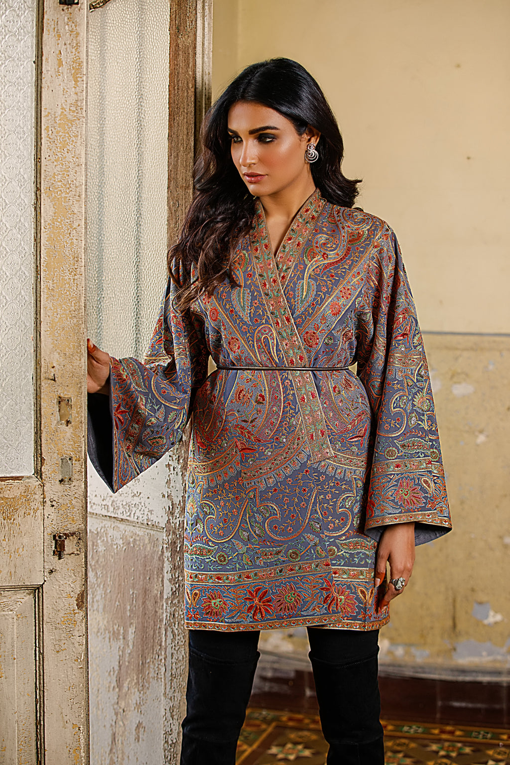 Aamna Ilyas Amna Jacket Embroidery Pakistan Fashion Aafrinish Grey Kimono Short Jacket Fine hand embroidery kashmiri 