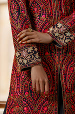 Load image into Gallery viewer, aafrinish Aamna Ilyas Pakistan model black and pink floral jacket black dress old ruin hands
